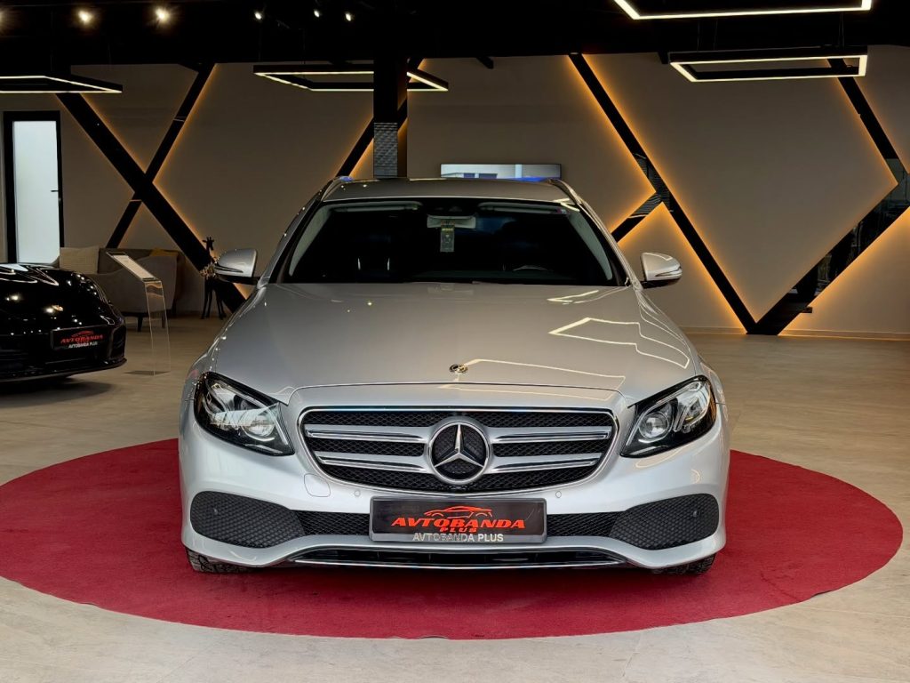 MERCEDES-BENZ E220 CDI