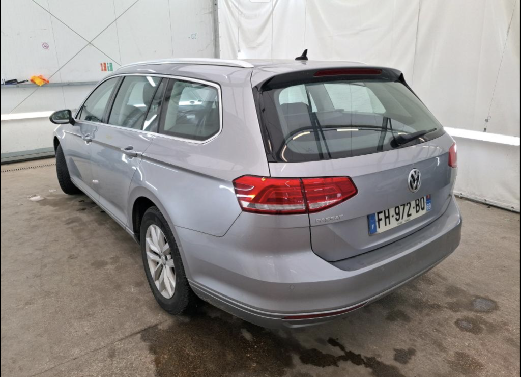 VOLKSWAGEN PASSAT 2.0 TDI