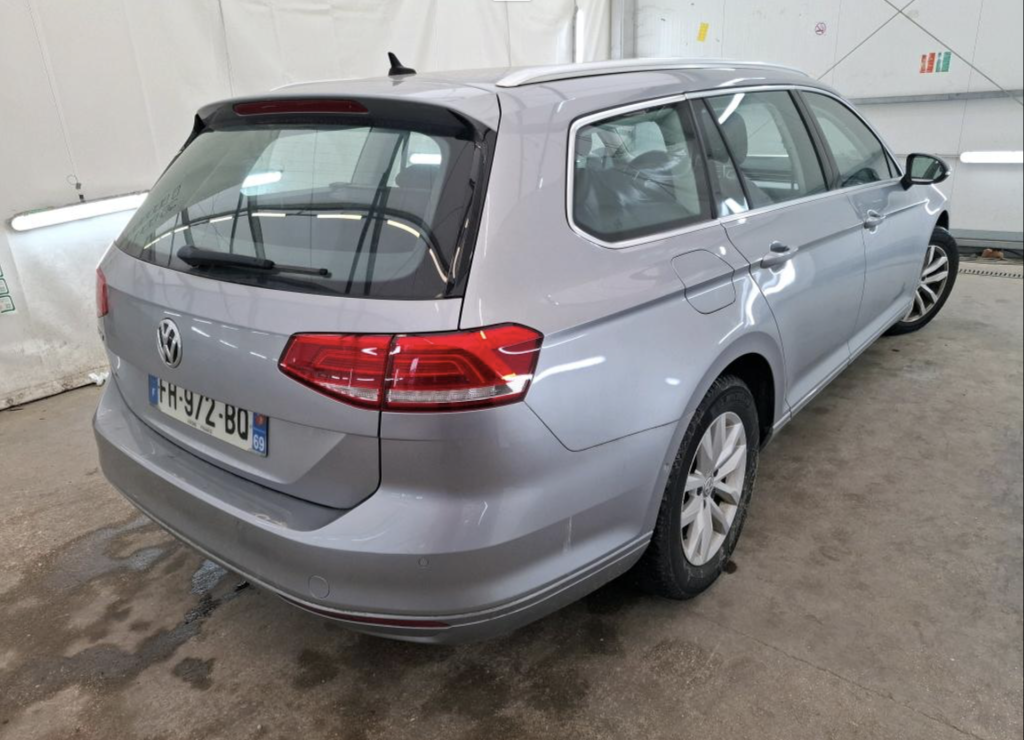VOLKSWAGEN PASSAT 2.0 TDI