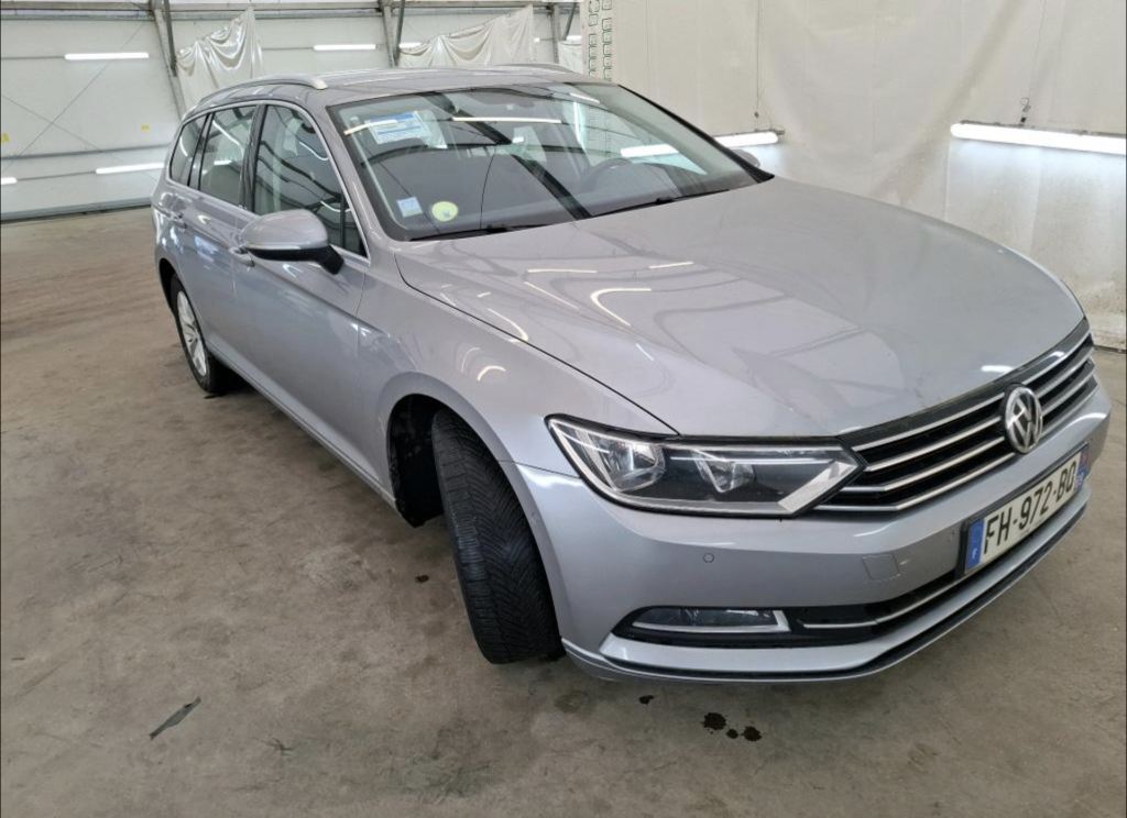 VOLKSWAGEN PASSAT 2.0 TDI