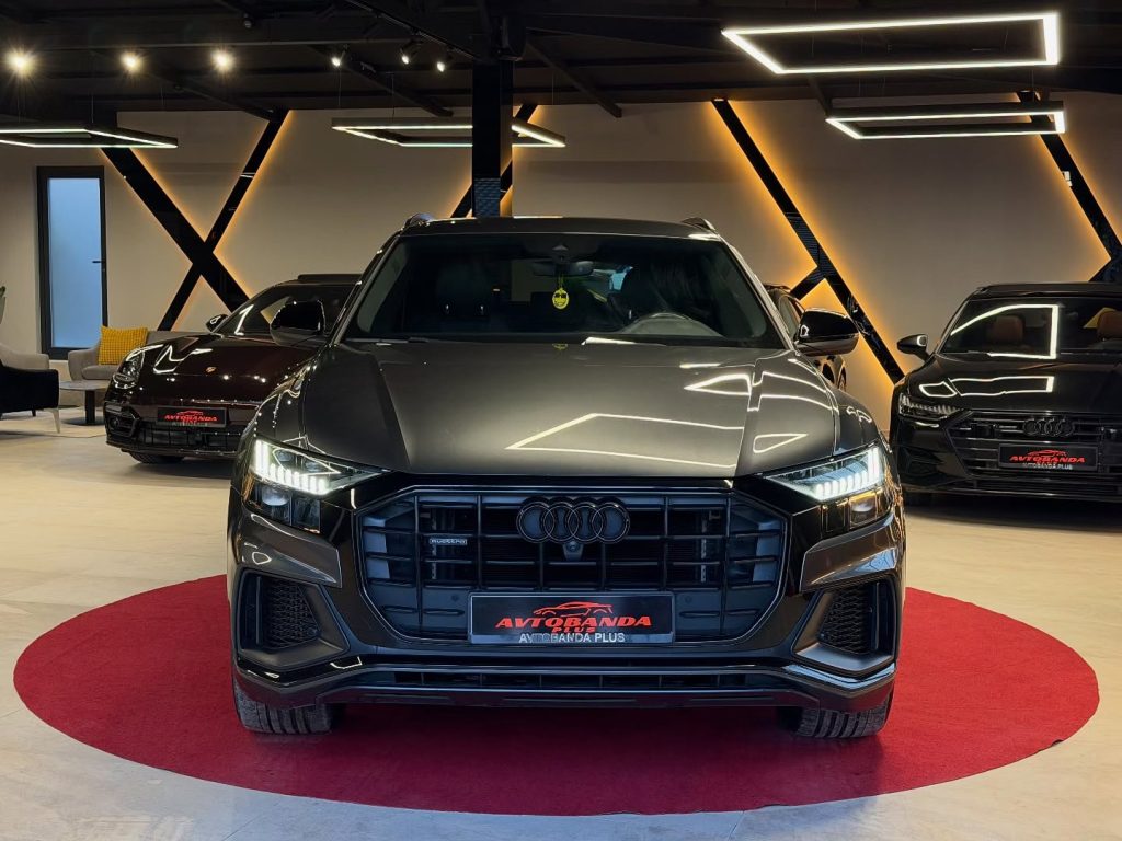 AUDI Q8 55 TFSIe QUATTRO