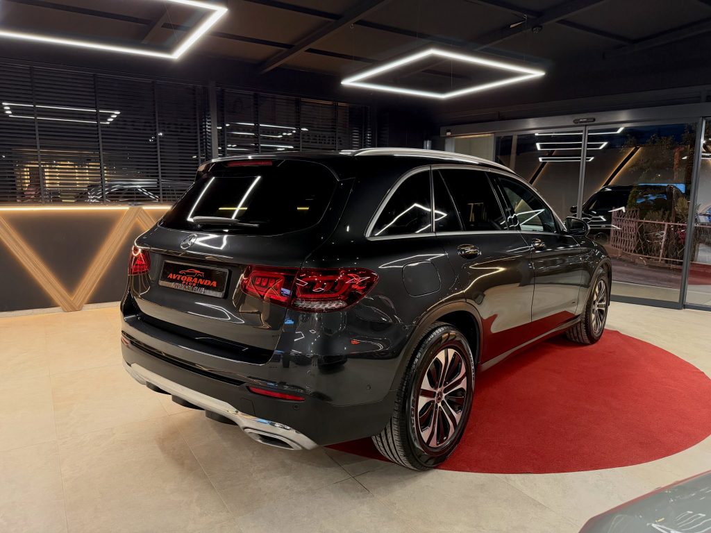 MERCEDES-BENZ GLC 220 CDI
