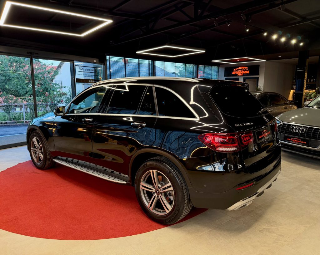 MERCEDES-BENZ GLC 220 CDI