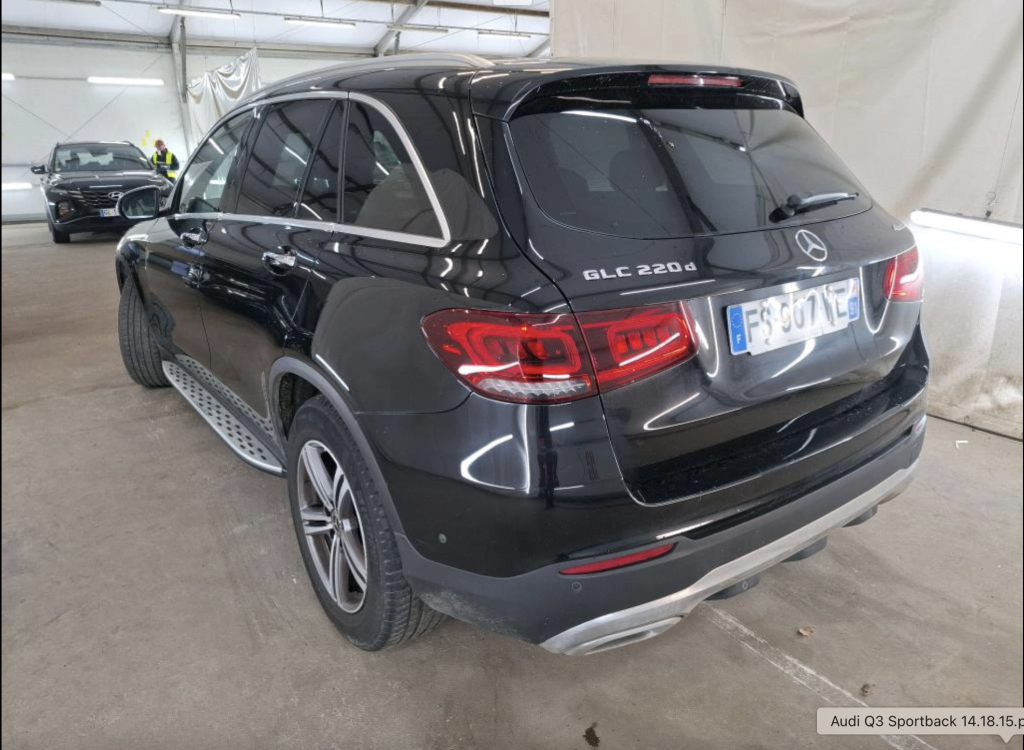 MERCEDES-BENZ GLC 220D