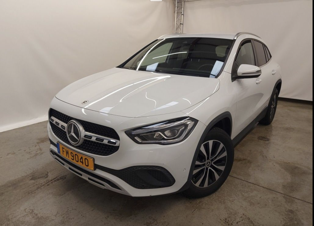 MERCEDES-BENZ GLA 2.0 CDI