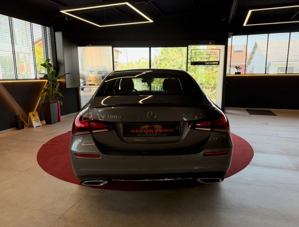 MERCEDES-BENZ A180 CDI
