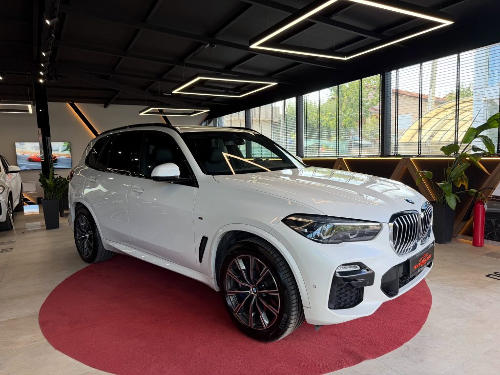 BMW X5 45E X-DRIVE
