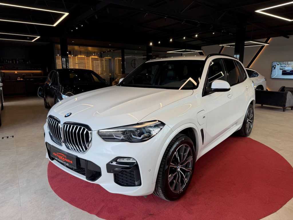 BMW X5 45E X-DRIVE