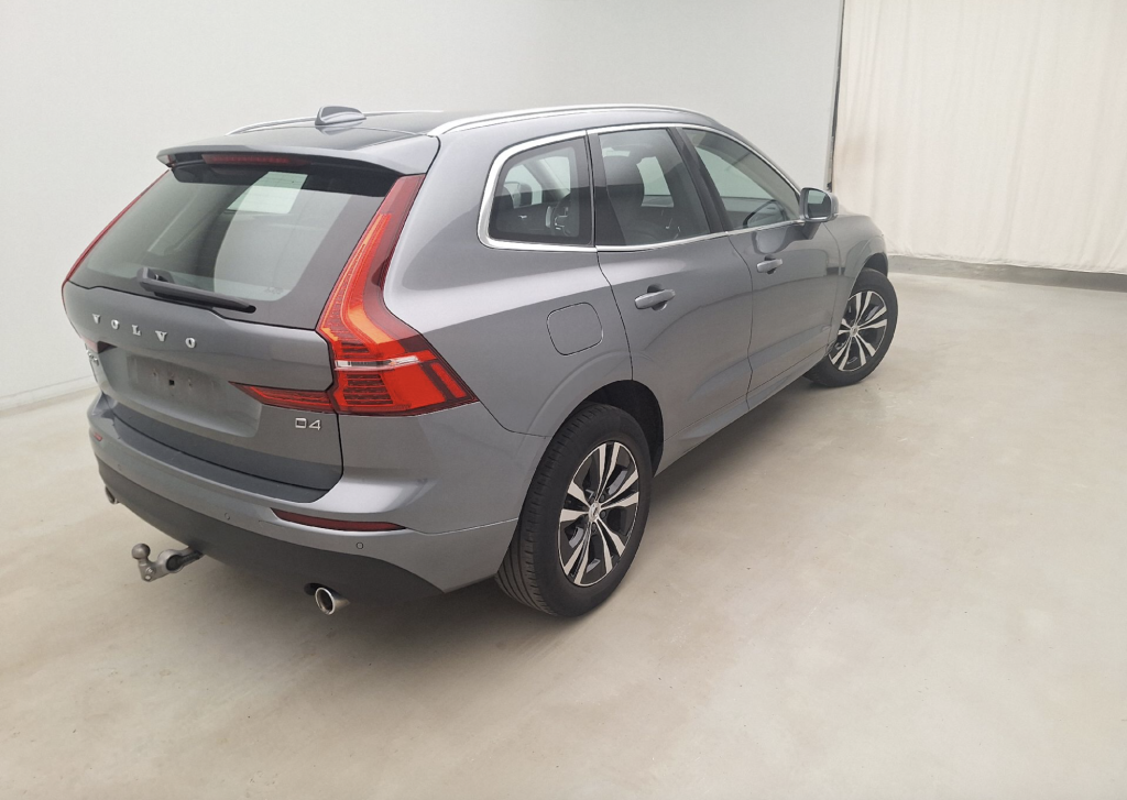 VOLVO XC60 2.0 D4